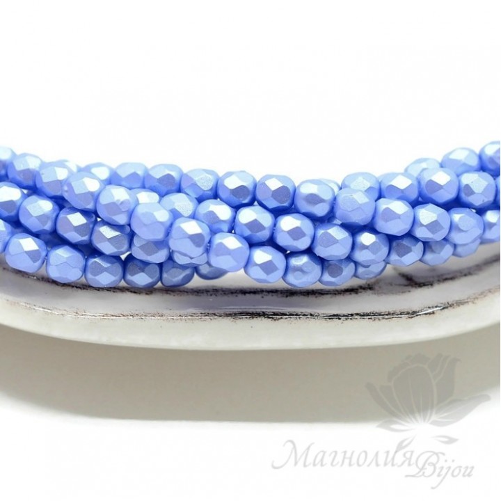 Чешские граненые бусины Pastel Lt. Sapphire 4мм, 20 штук
