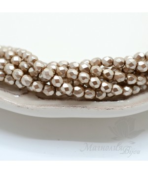 Чешские граненые бусины Pearls Champagne 4мм, 20 штук