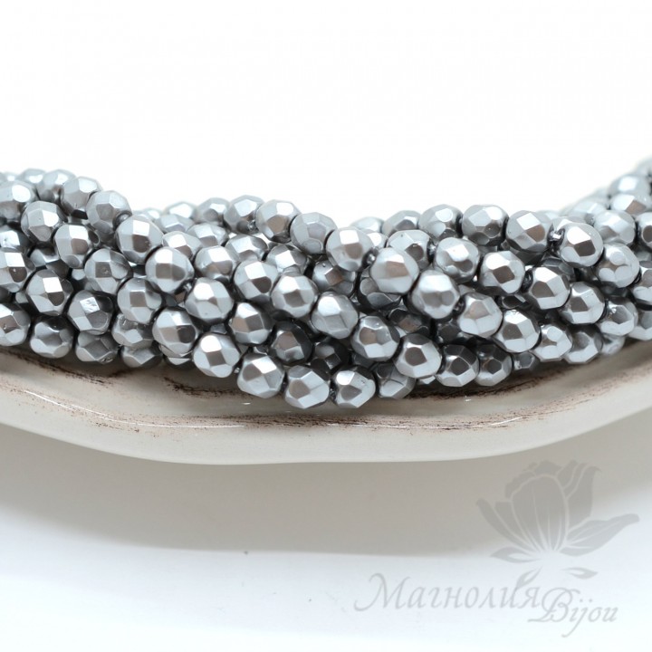 Чешские граненые бусины Pearls Silver 4мм, 20 штук