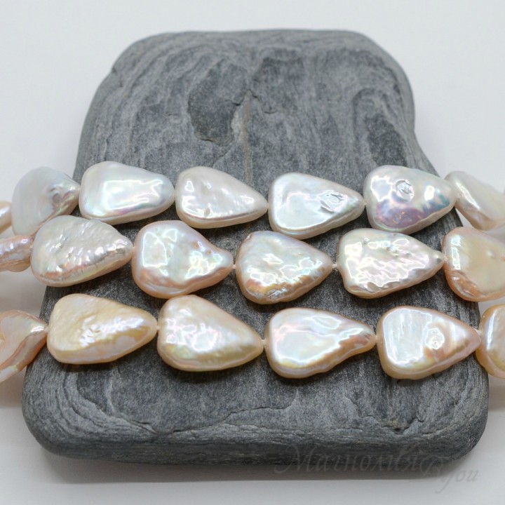 Жемчуг натуральный, треугольный 10~11 : 13~15мм, 1/2 нити