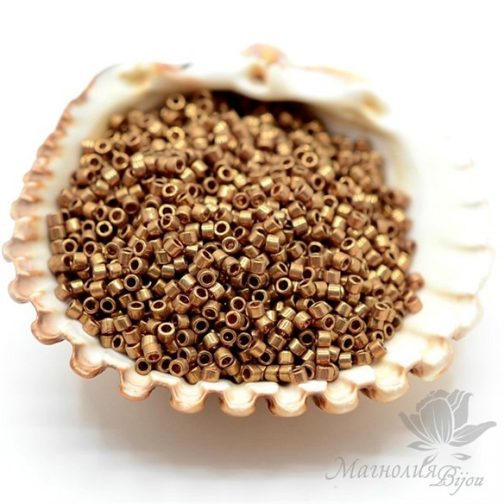 Бисер Delica DB022L Light Bronze, 5 грамм