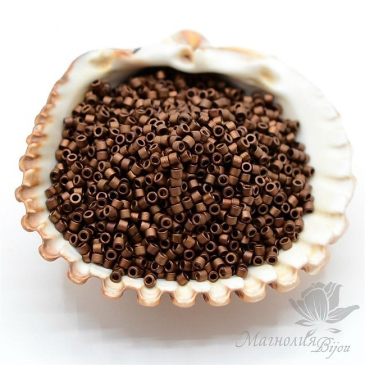 Бисер Delica DB1051 Matte Metallic Bronze/Gold Iris, 5 грамм