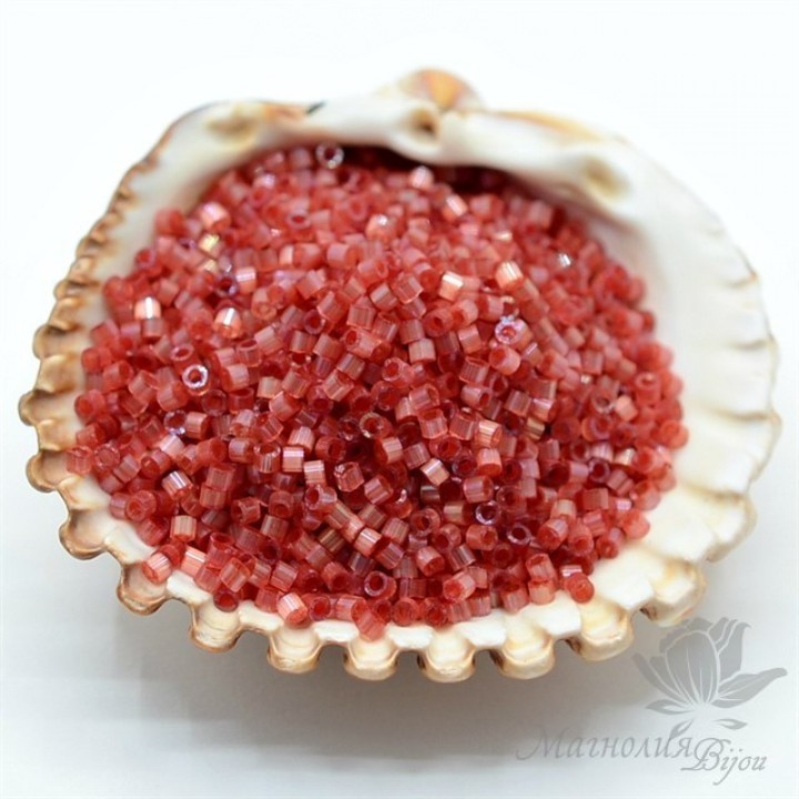 Бисер Delica DB1805 Dyed Dark Berry Silk Satin, 5 грамм