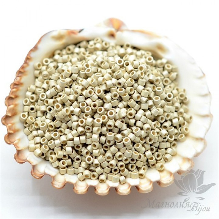 Бисер Delica DB1831F Duracoat Galvanized Matt Silver, 5 грамм