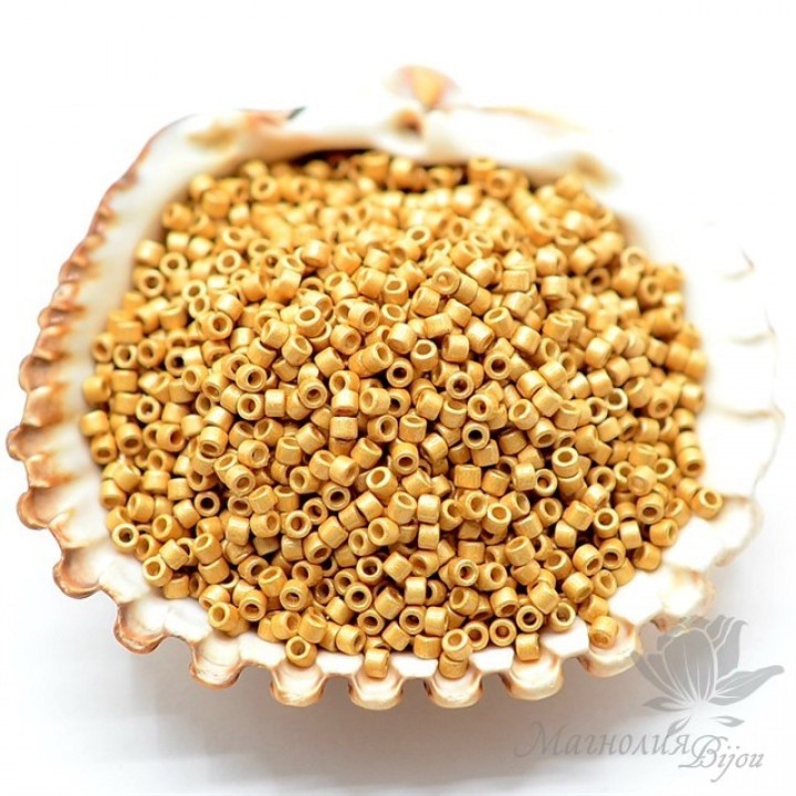 Бисер Delica DB1832F Duracoat Galvanized Matt Gold, 5 грамм