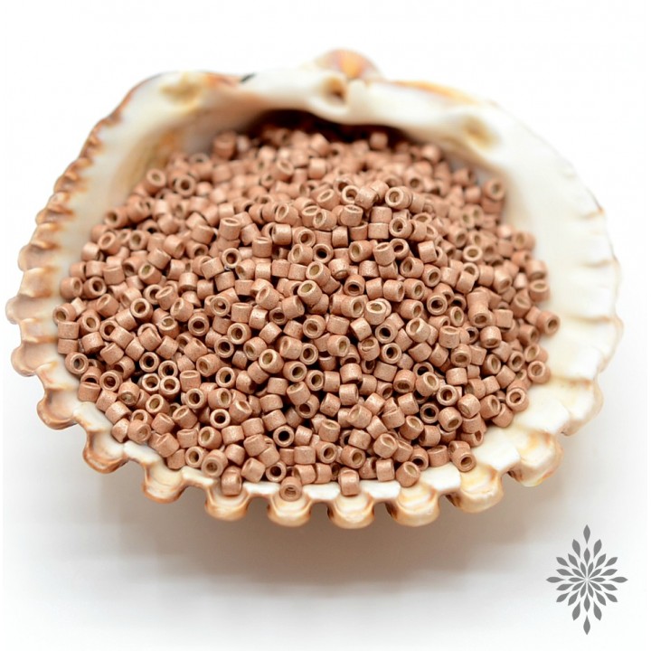 Бисер Delica DB1834F Duracoat Galvanized Matt Champaigne, 5 грамм