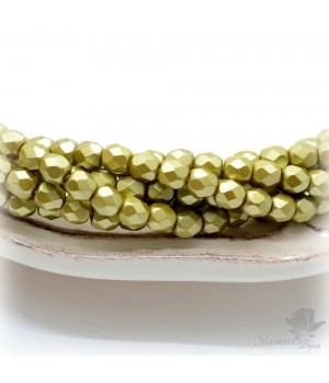 Чешские граненые бусины Pastel Lime 4мм, 20 штук