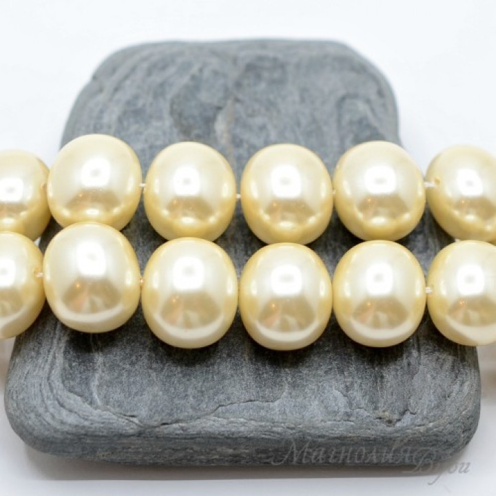ЖЕМЧУГ Майорка, форма "боб" 13 : 15мм, светло-золотой