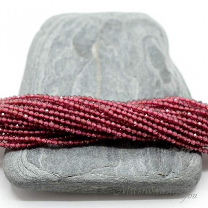 Бусины ГРАНАТА 1,5мм, граненые, 50 штук