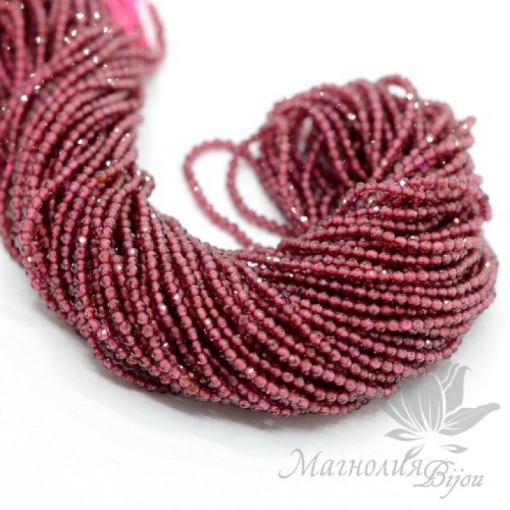 Бусины ГРАНАТА 1,5мм, граненые, полная нить 40см