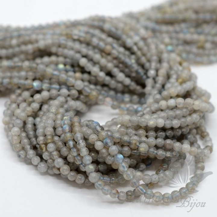 Лабрадор натуральный 3мм, полная нить